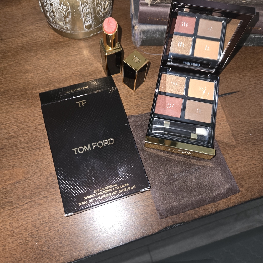 Tom Ford Eye Color Quad & Lipstick Set — Peach, Copper, Bronze, Champagne